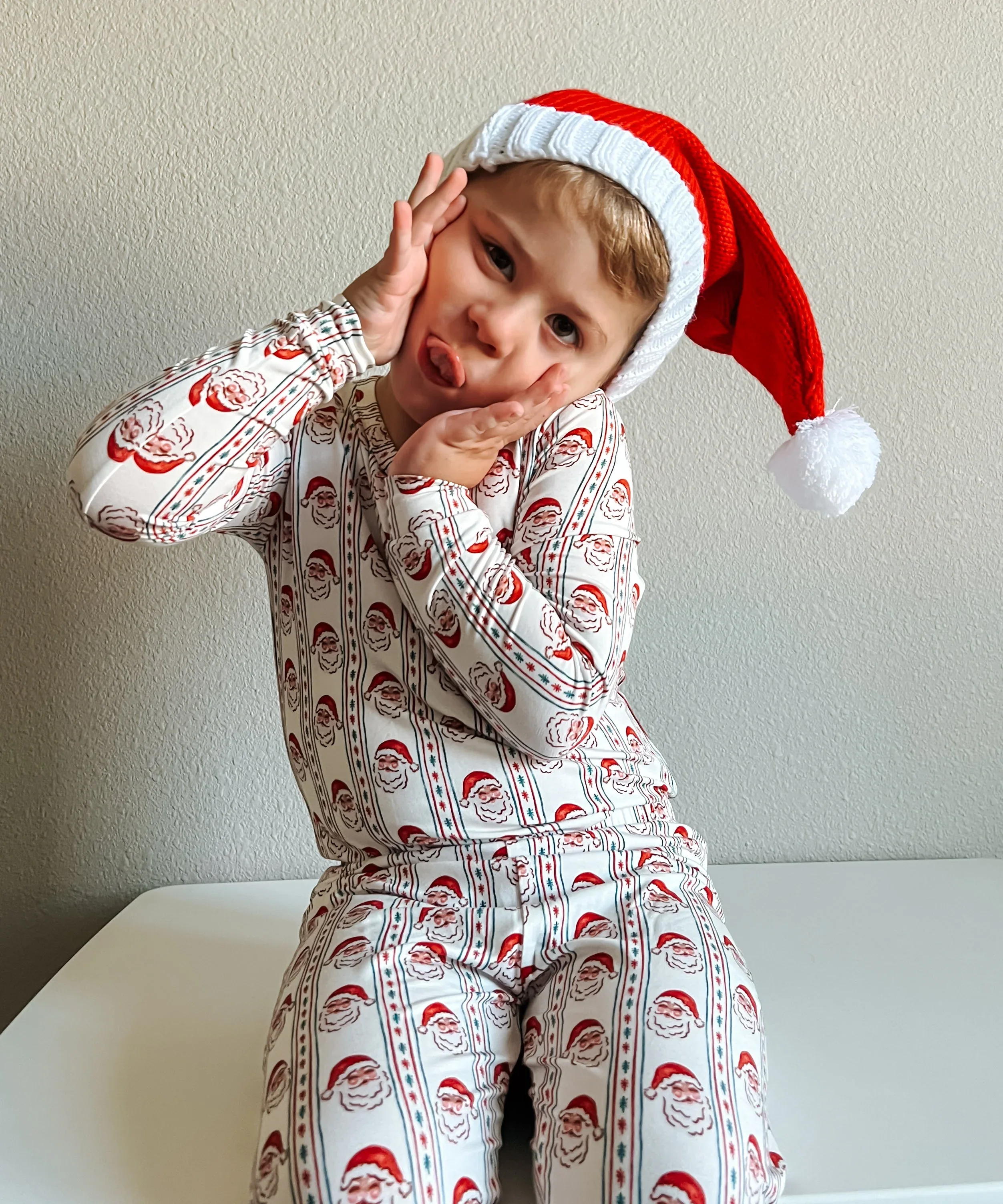 Vintage Santa Bamboo Christmas Pajamas - 2pc Set - Image 8