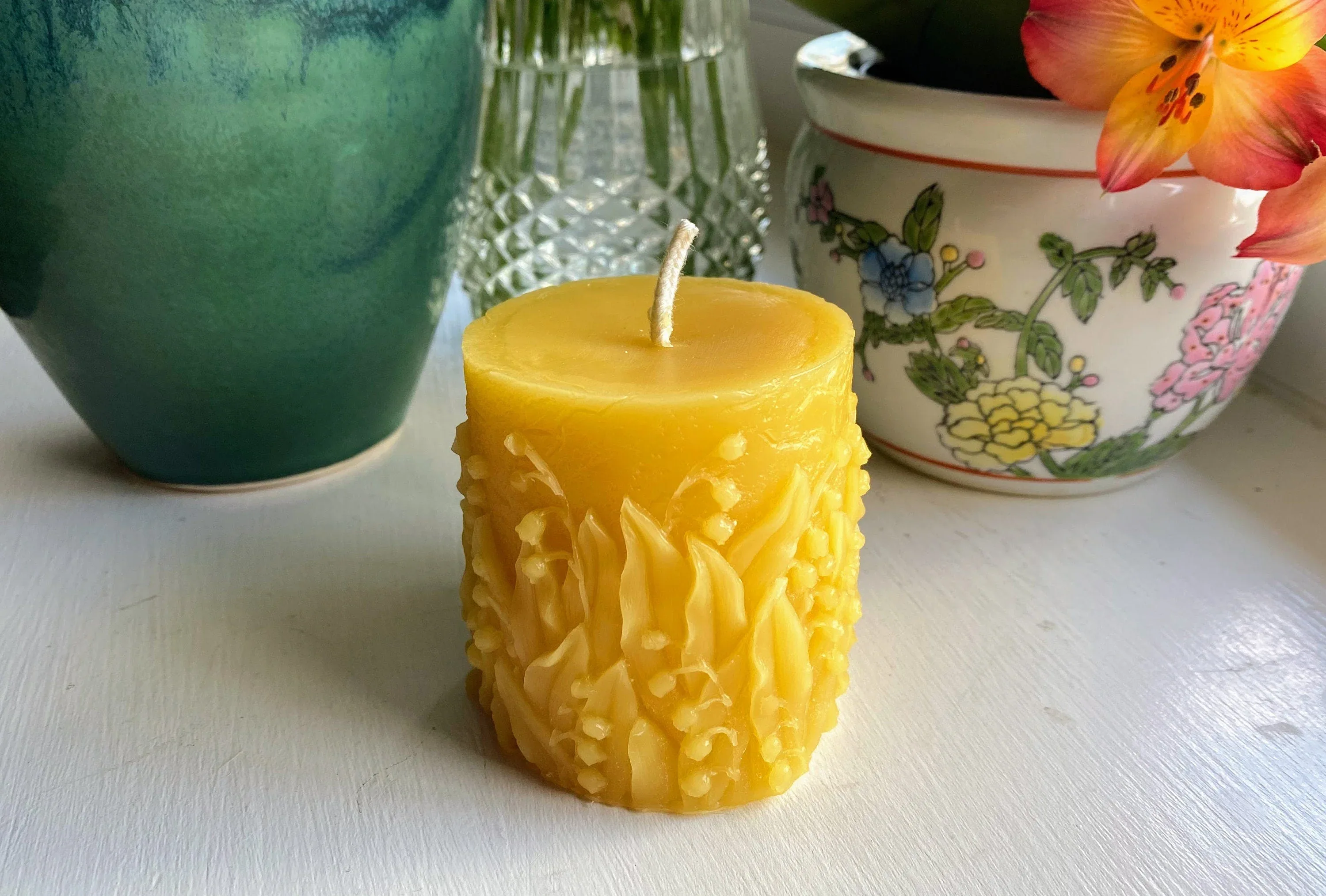 Wandering Lily Beeswax Candles - Image 2