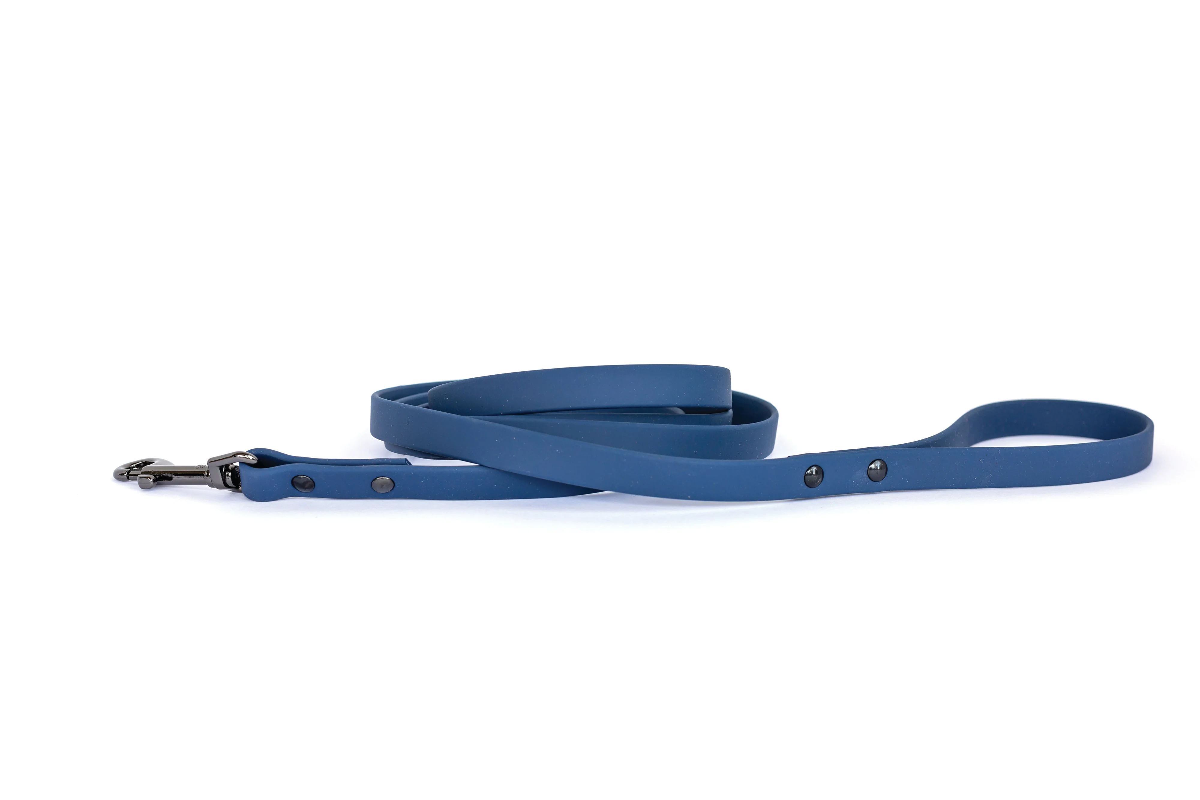 Waterproof Collar and Leash Set - Image 3
