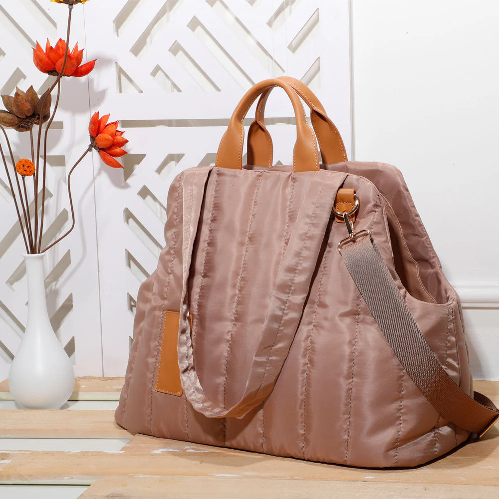 Waterproof Comfortable Pet Carrier Bag - Image 8
