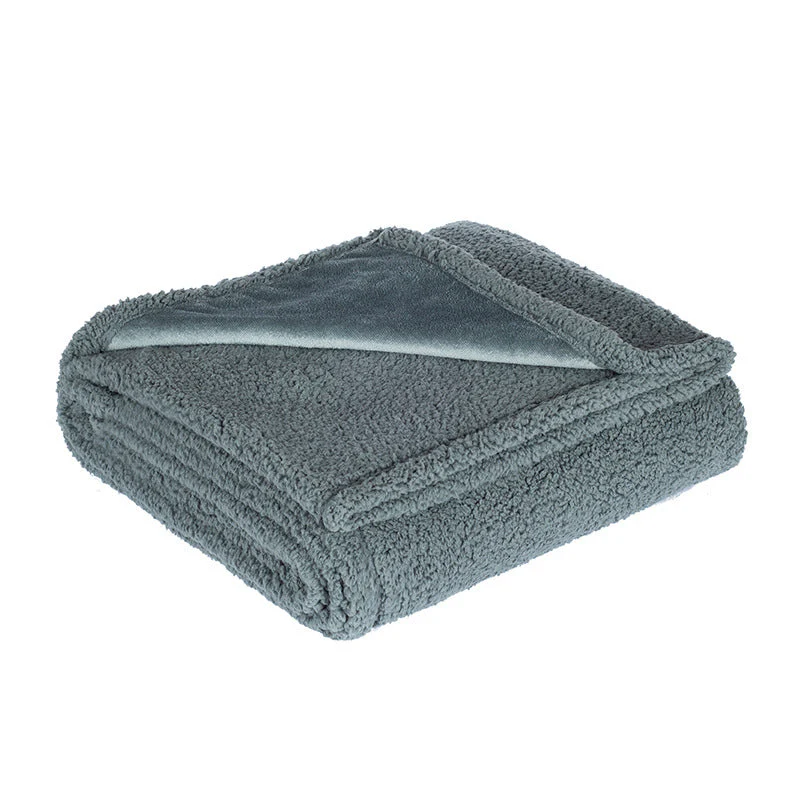 Waterproof Thick Wool Pet Blanket - Image 6