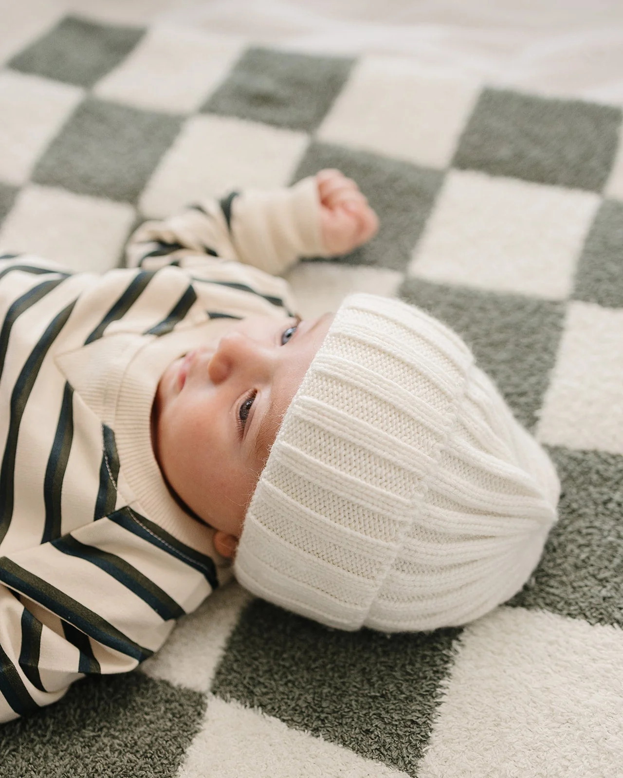 White Chunky Knit Beanie - Image 4