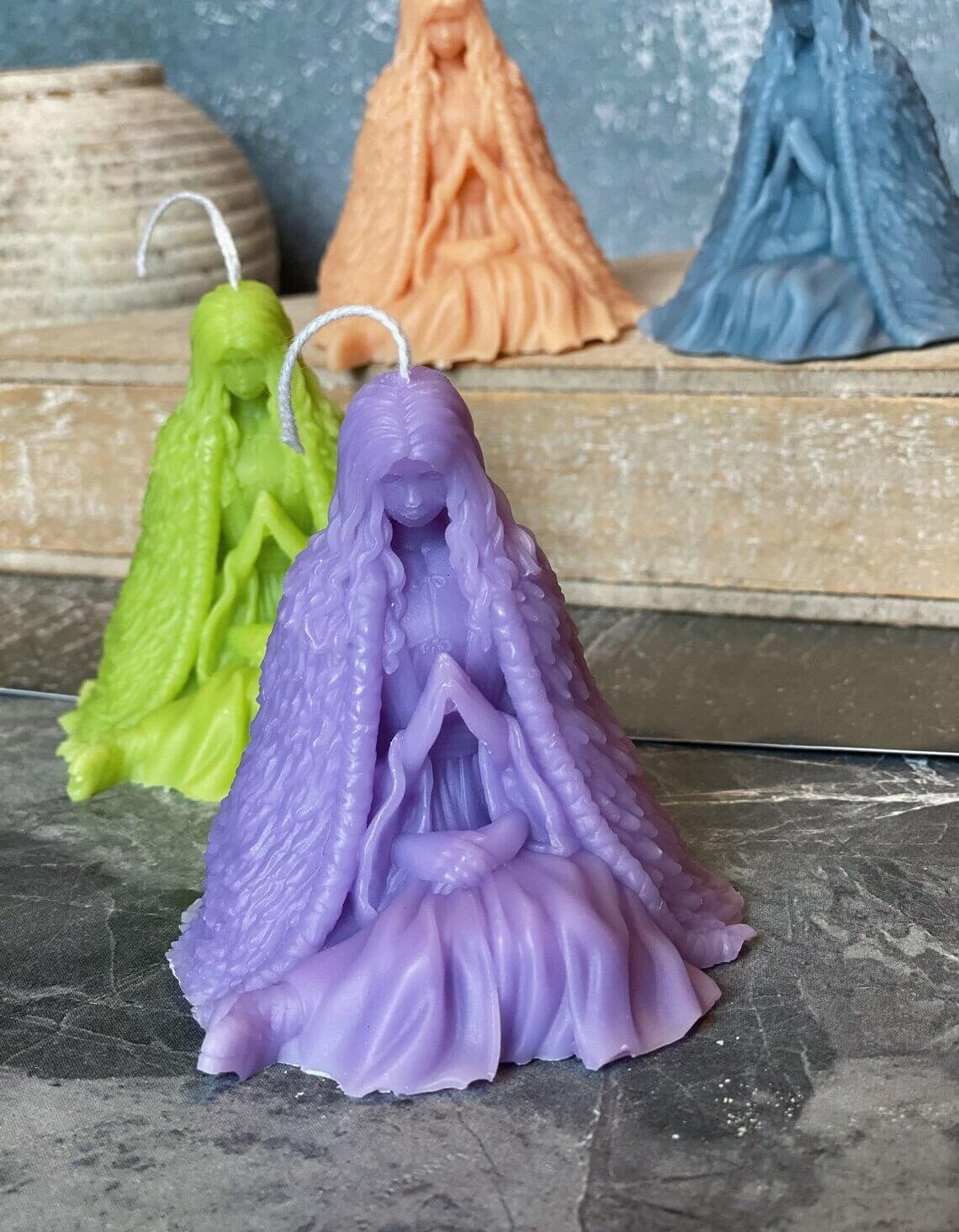 Wicked Witch Candle – Enchant Your Space with Irresistible Fragrance - Image 3