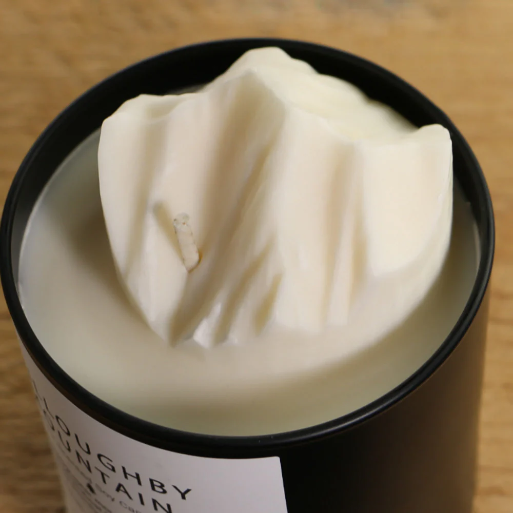 Willoughby Mountain Candle - Image 2