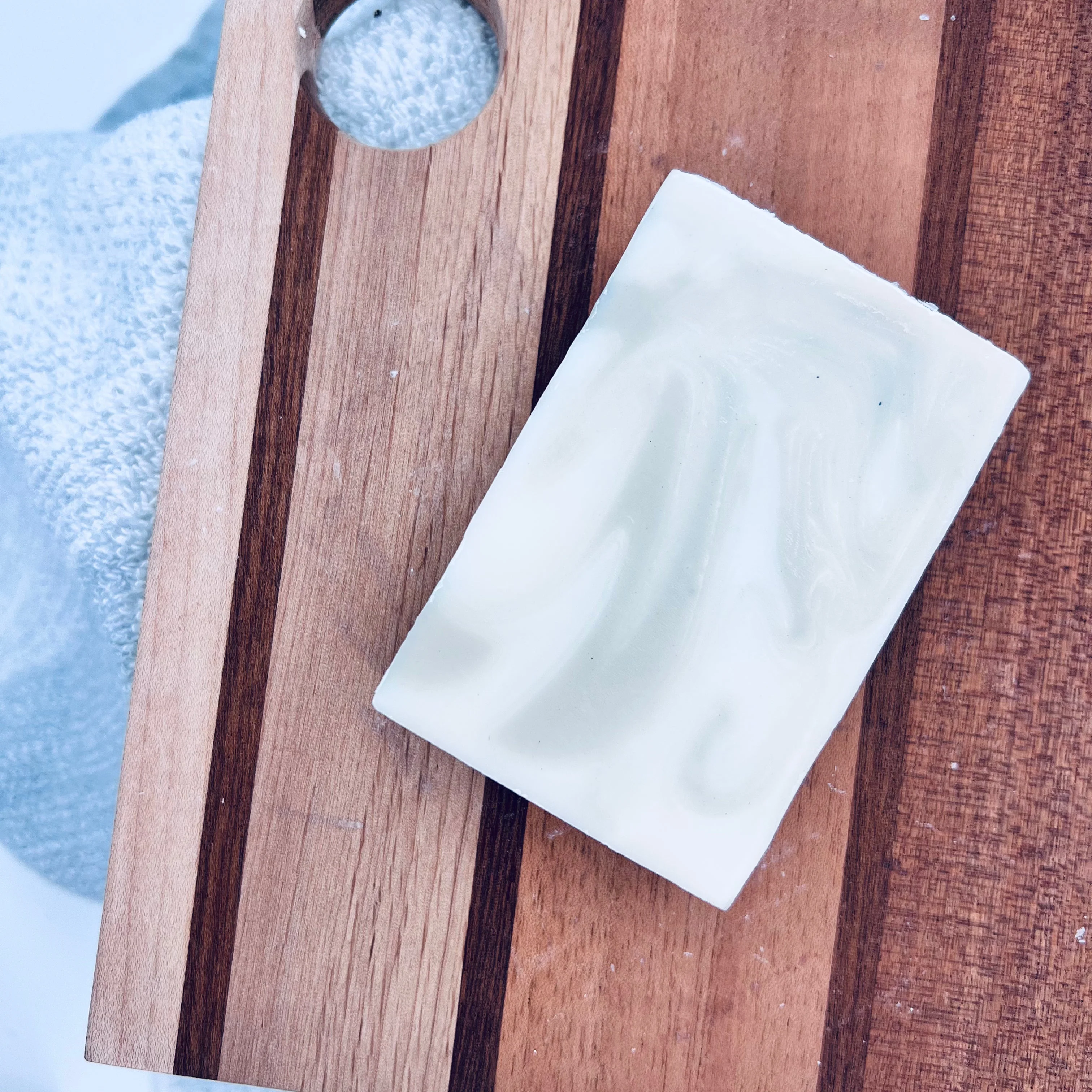 Winter Green Aloe Bath Soap - Image 2