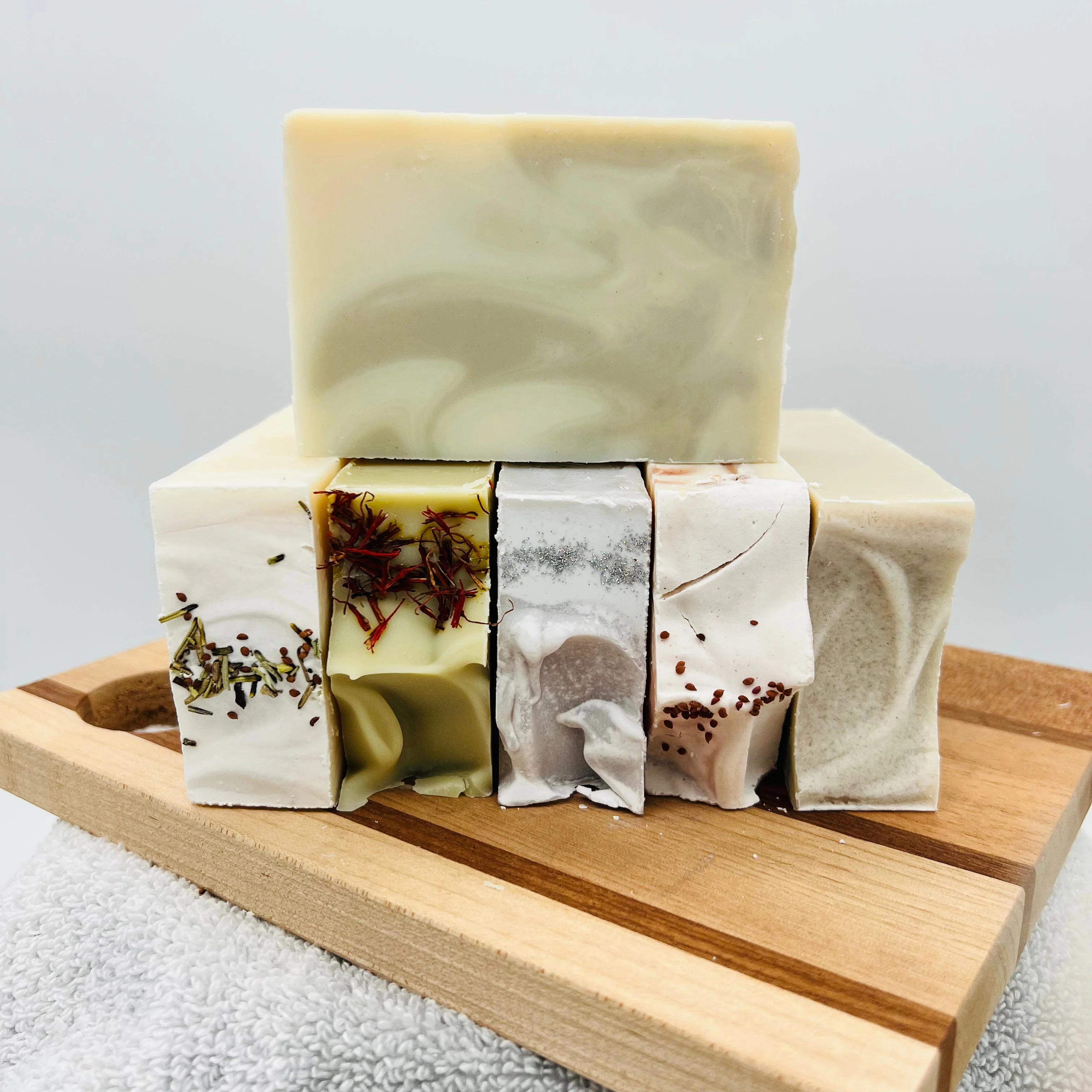 Winter Green Aloe Bath Soap - Image 3