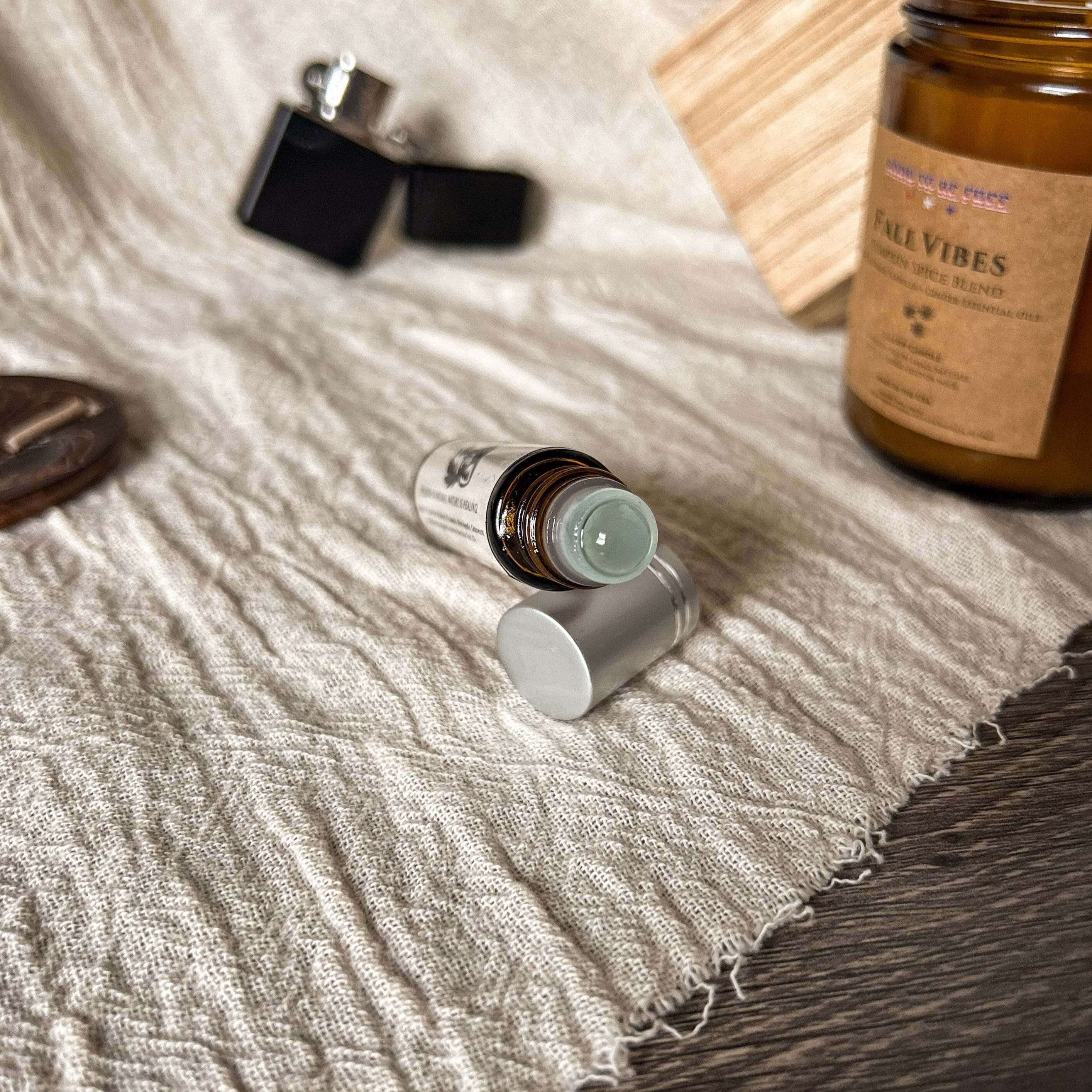 Woods After Dark Essence Roll-On Oil - Image 3