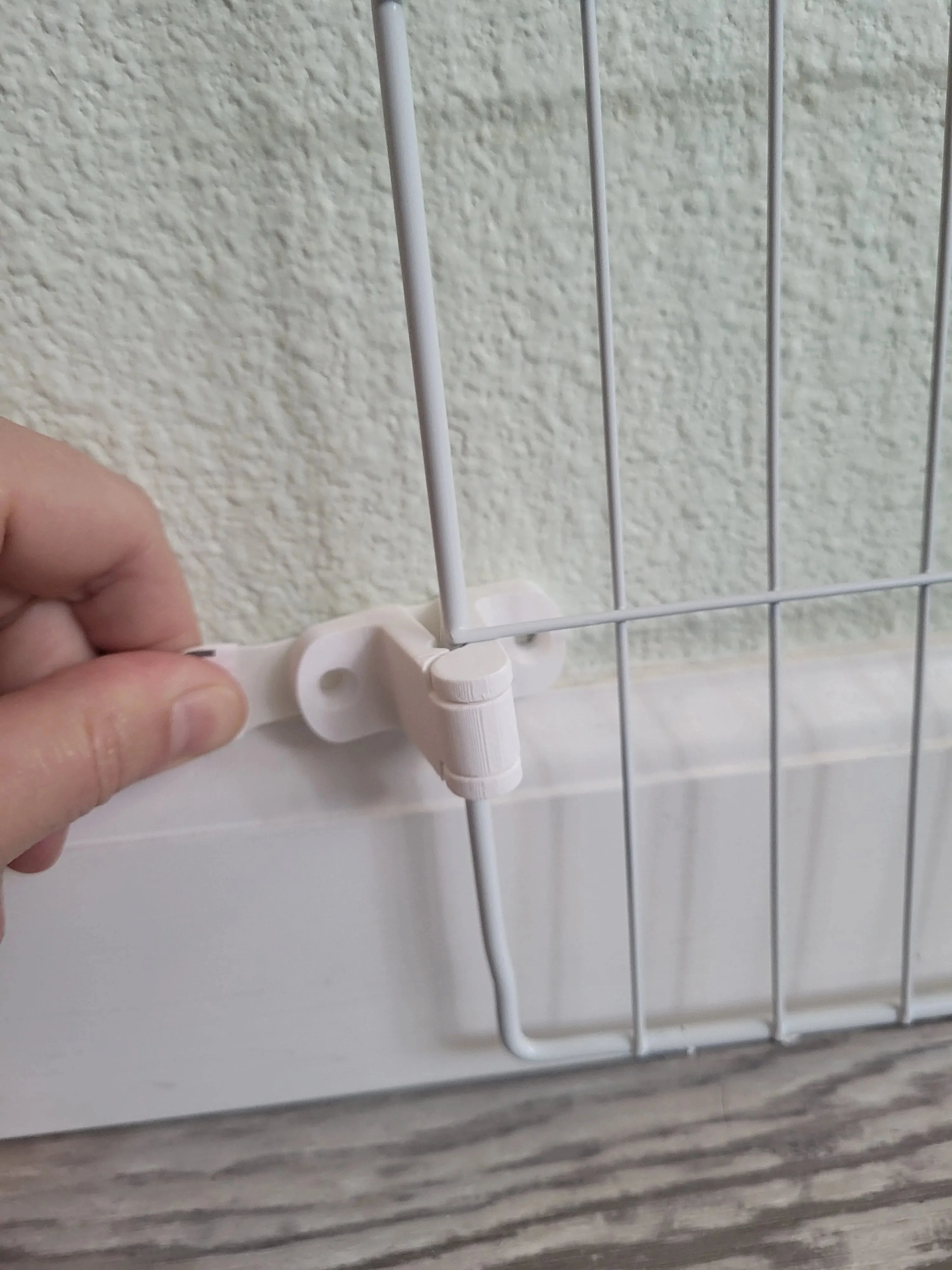 XPen Wall Mount Brackets - Long Design for Custom Pet Pen Configurations (4-Pack) - Image 5