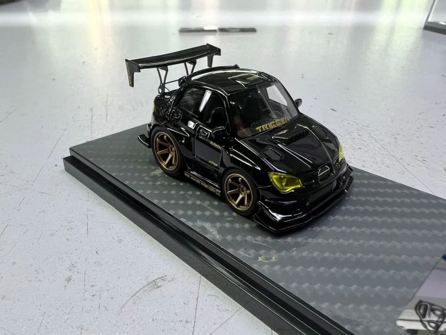 YM Model Subaru Impreza WRX STI Voltex Black Gold 1:64 - Image 8