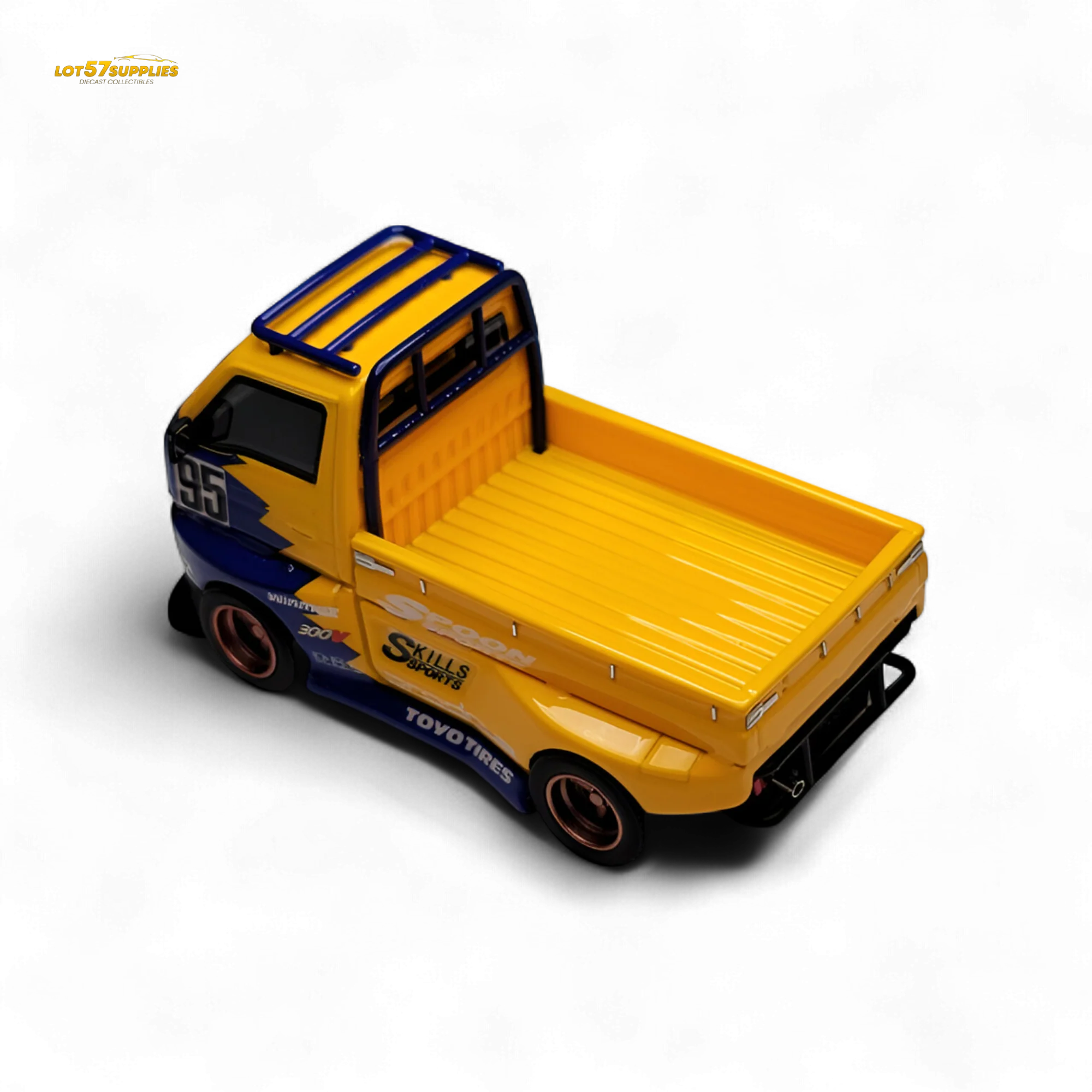 YM Model Suzuki Carry D12 Widebody 1:64 - Image 4