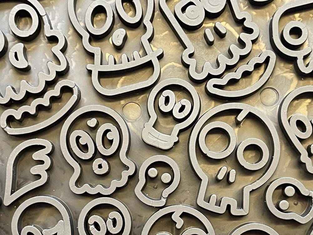 Zombie eMat - Enrichment Lick Mat for Dogs and Cats | Halloween Skull Design | SodaPup - Image 9