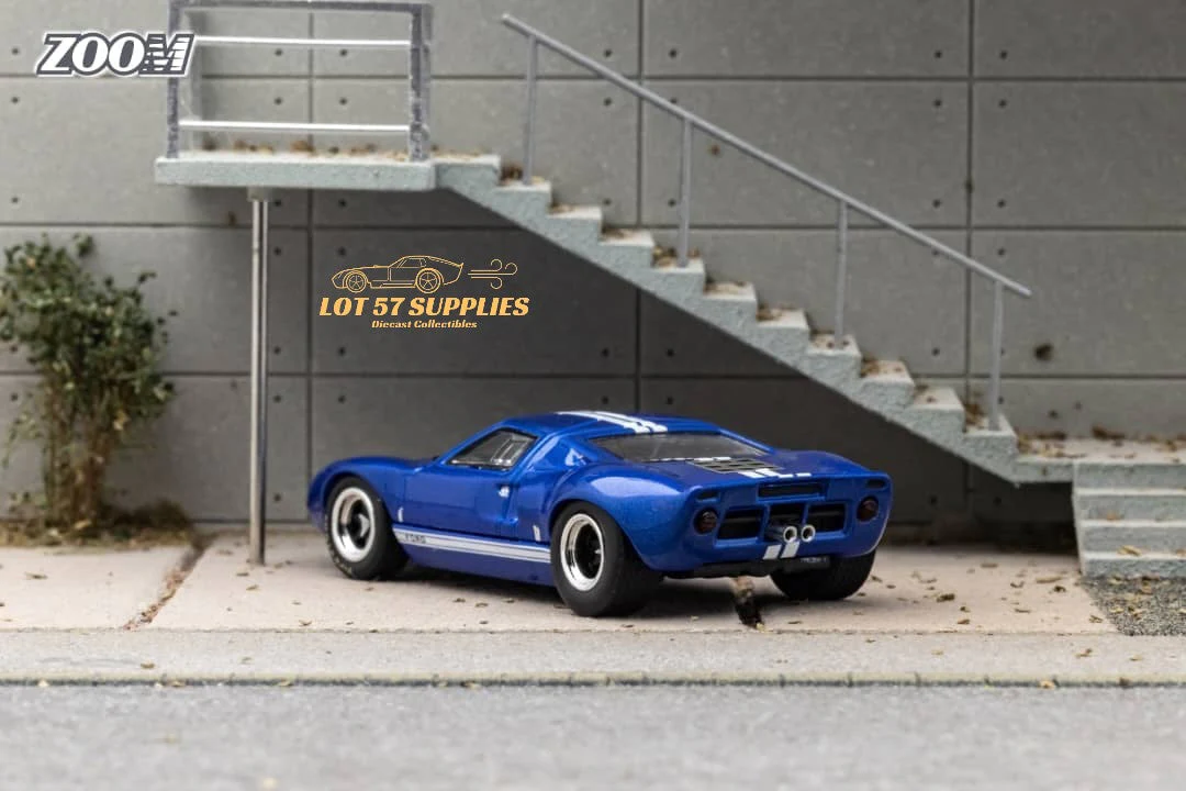 Zoom Ford GT40 MK1 Blue #2 1:64 - Image 5